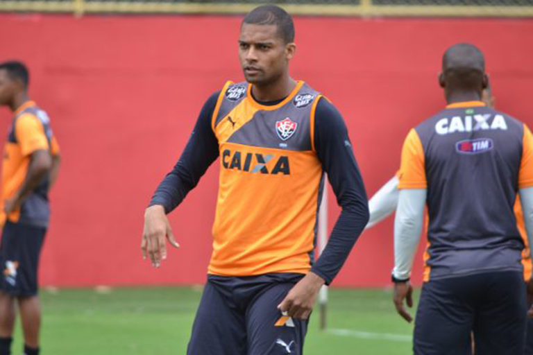 Paulistão: Botafogo confirma Maicon Silva, ex-lateral-direito do Londrina