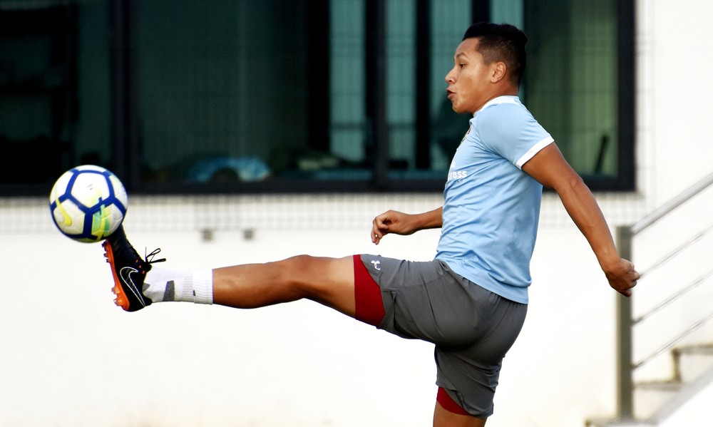 Carioca: Fluminense prepara compra definitiva de lateral do Criciúma