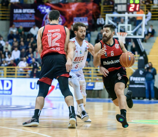 Basquete: Contra o Flamengo, Jimmy quer coroar 2018 com 3º título pelo Franca no ano