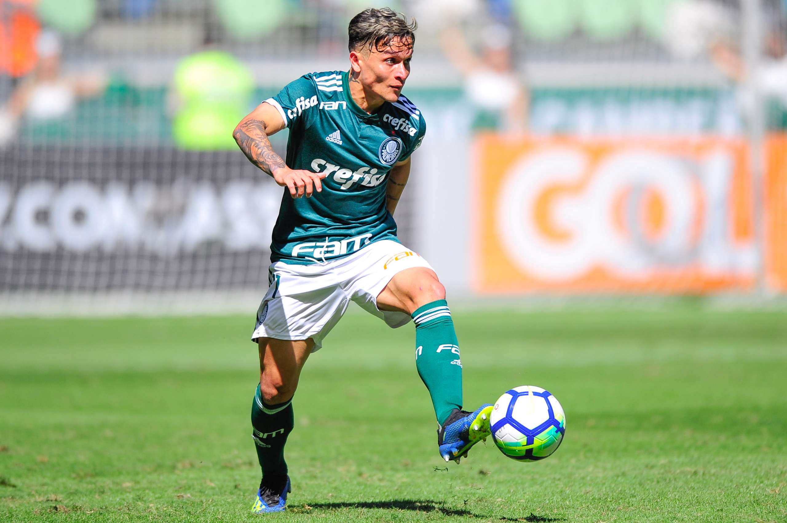 Palmeiras negocia empréstimo do atacante Artur para o Bahia