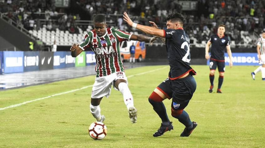 Com propostas do exterior, Matheus Alessandro pode deixar Fluminense