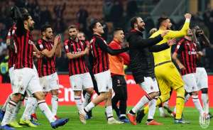 ITALIANO: Milan encerra jejum, vence SPAL e sobe para quinto
