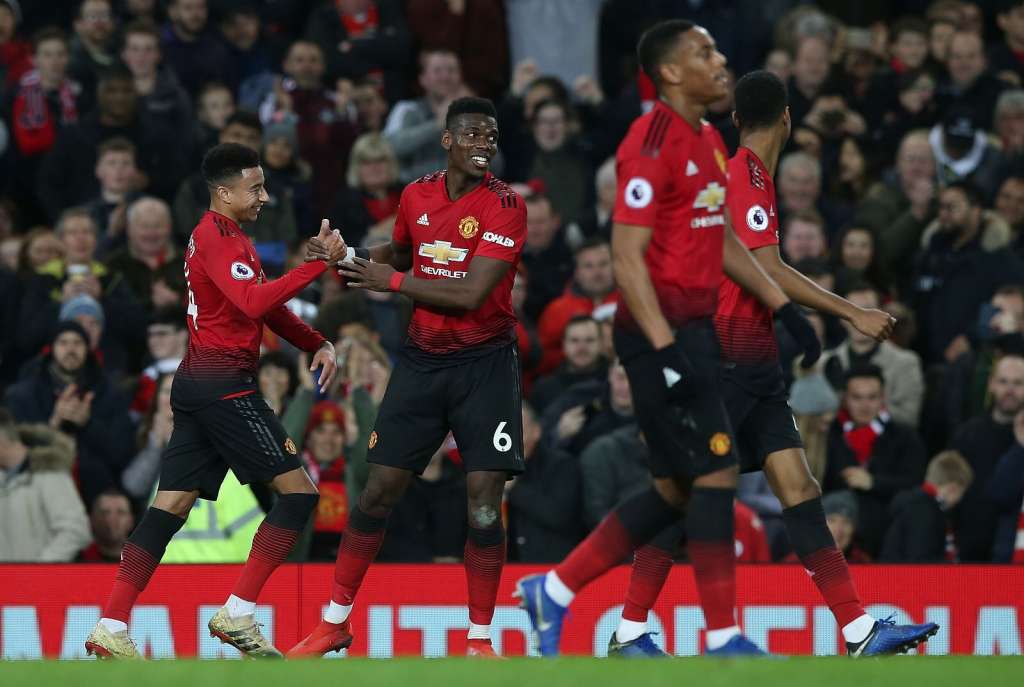 Pogba brilha e Manchester United vence a 3ª seguida no Inglês