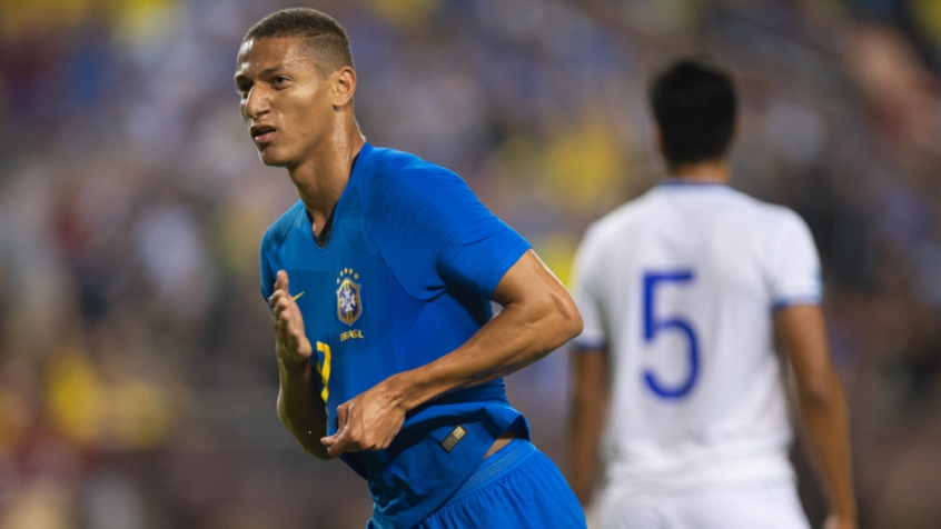 Richarlison aparece como a nova safra da 'Era Tite'