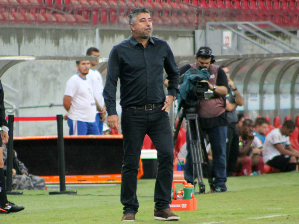 Alexandre Gallo vê Palmeiras e Flamengo na frente dos demais concorrentes