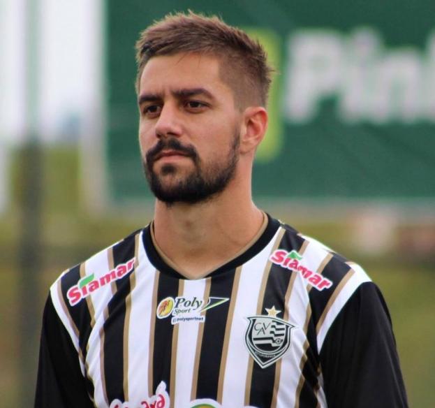 Matheus Destro foi negociado com o Figueirense por empréstimo até o fim da Série B. (Foto: Rafael Nascimento/CAV)