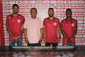 Potiguar: América-RN acerta volta de atacante e com mais dois reforços