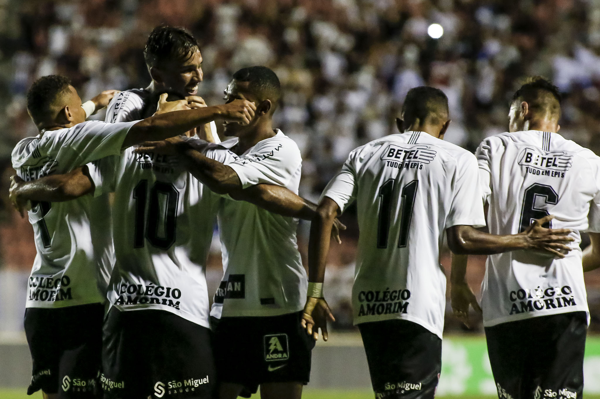 Copa SP: Após vitória do Corinthians, 50 jogos agitam o dia
