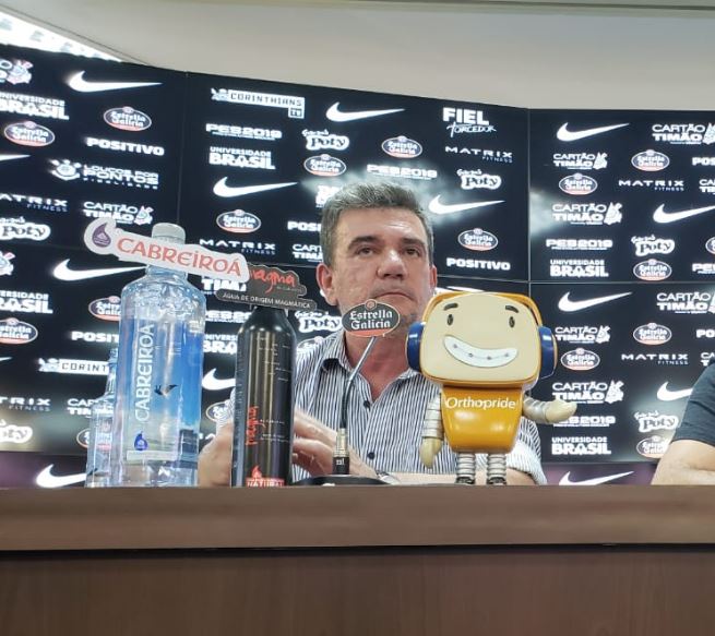 Presidente do Corinthians diz que atacante argentino chega na sexta