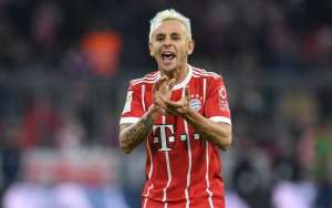 Flamengo inicia conversas para contratar Rafinha, do Bayern de Munique