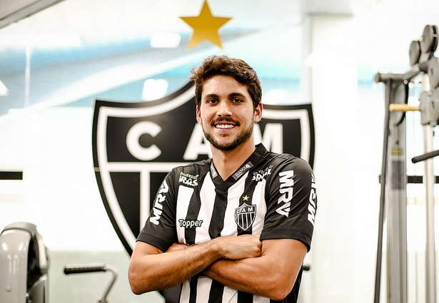 Atlético-MG oficializa “General” e envia zagueiro para o Botafogo
