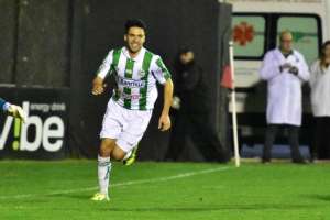 Paranaense: Coritiba anuncia Felipe Mattioni, ex-lateral do Milan, e mais dois reforços