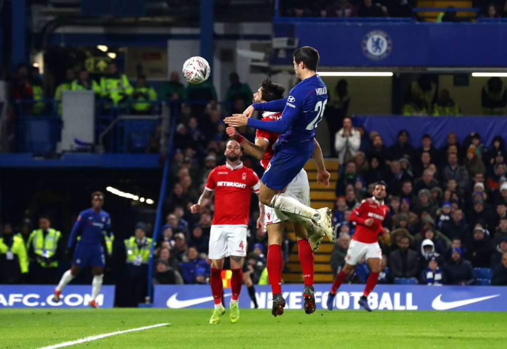  No adeus de Fàbregas, Chelsea vence na Copa da Inglaterra com 2 gols de Morata