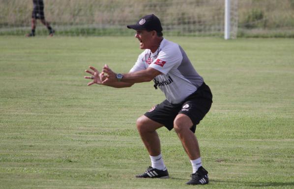 Gaúcho: Paulo Roberto Santos projeta estilo do Brasil de Pelotas: “Marcação forte”