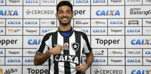 Carioca: Reforço do Botafogo, Alan Santos minimiza período de dez meses sem jogar
