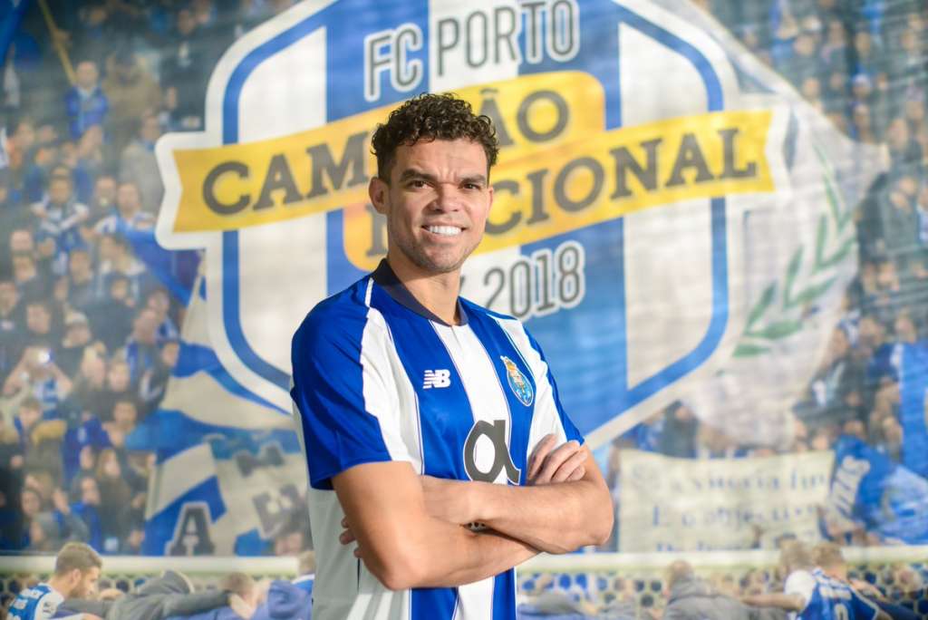 Português: Porto anuncia retorno do zagueiro Pepe, que assina até 2021