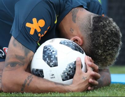 Neymar aproveita bem a folga