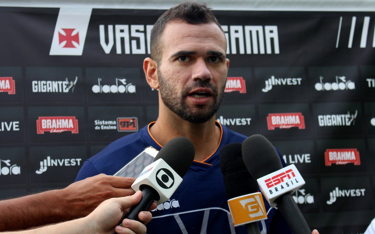 Carioca: Vasco inicia pré-temporada em Atibaia e Leandro Castán exalta estrutura montada