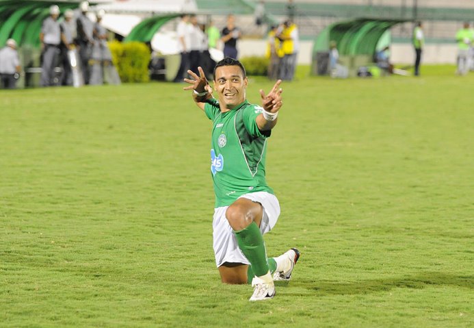Como jogador, Fernando Gaúcho se tornou ídolo no Guarani e ganhou o apelido de 