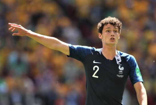 Alemão: Campeão mundial pela França, defensor Benjamin Pavard vira reforço do Bayern de Munique