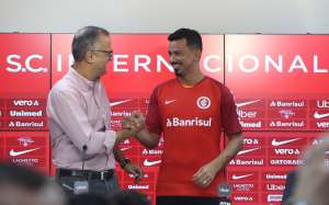 Apresentado no Inter, Lindoso se empolga com a Libertadores: 'Pegada é outra'