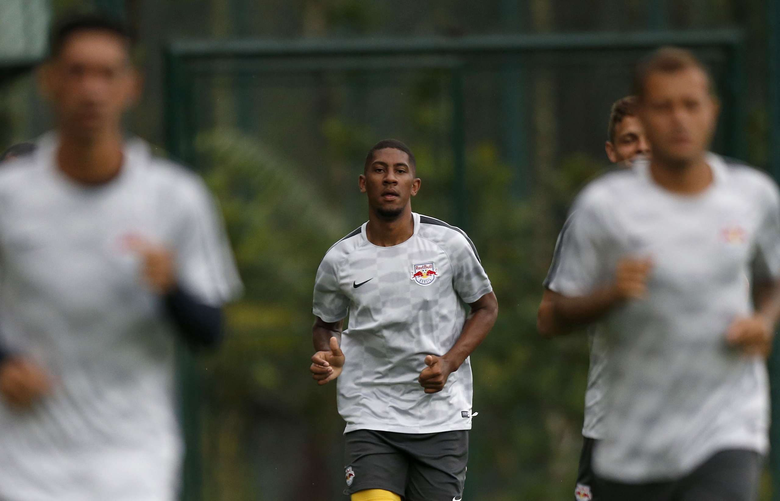 Paulistão: Red Bull Brasil anuncia zagueiro que estava no Criciúma