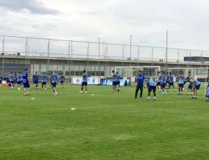 Michel mira sequência no Grêmio, mas diz que prefere jogar como volante