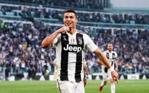 Investigação de acusação de estupro solicita amostra de DNA de CR7