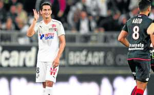 Fluminense abre conversas para contar com Paulo Henrique Ganso