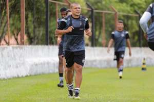 Paranaense: Lateral faz avaliação positiva sobre pré-temporada do Operário