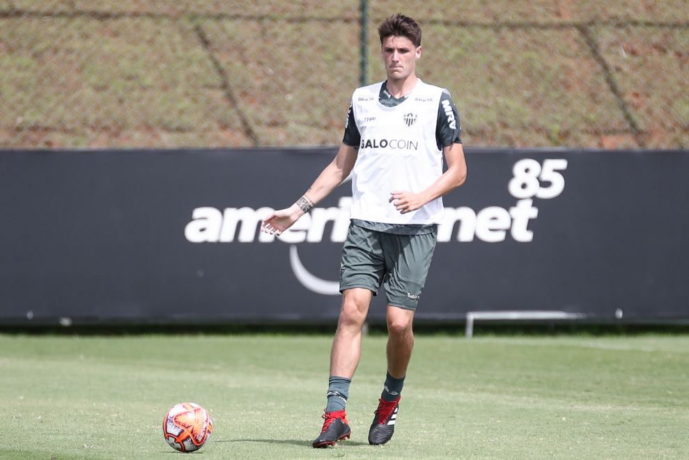 Mineiro: Zagueiro elogia treinos e prevê Atlético-MG forte em 2019