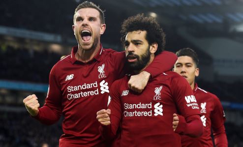 INGLÊS: Salah marca, Liverpool se reabilita e amplia vantagem na liderança