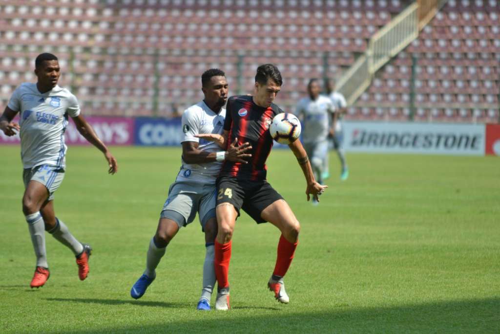 LIBERTADORES: Desportivo Lara e Emelec não saem do zero e deixam Cruzeiro na ponta
