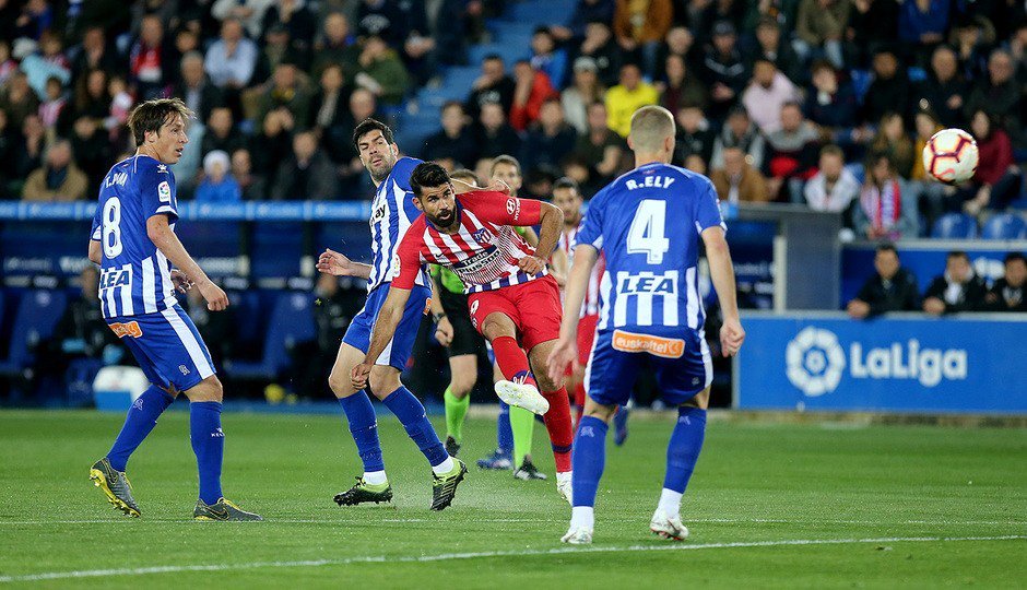 ESPANHOL: Atlético de Madrid goleia Alavés e ainda sonha com título