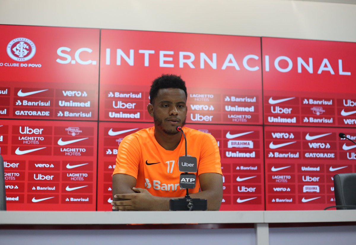 Gaúcho: Em busca de espaço, Rithely quer aproveitar chance no Inter contra o Caxias