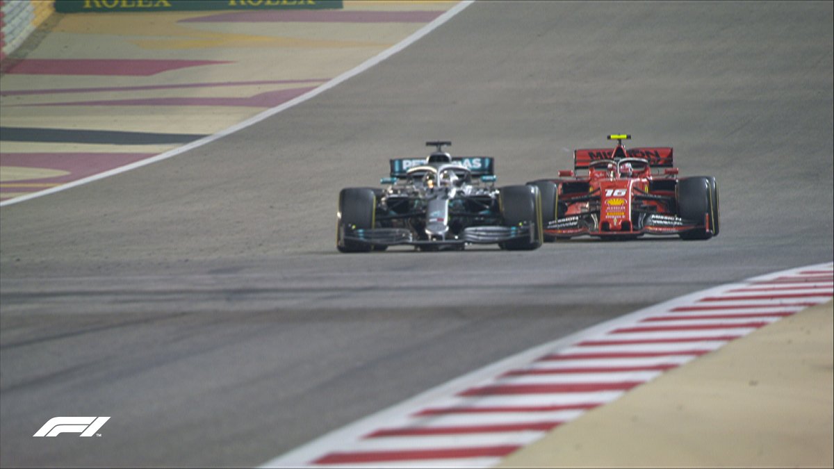 F1: Vettel erra, Leclerc sofre com falha no motor e Hamilton vence GP do Bahrein