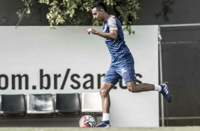 Guarani devolve atacante ao Internacional e sonha com volante do Santos para Série B