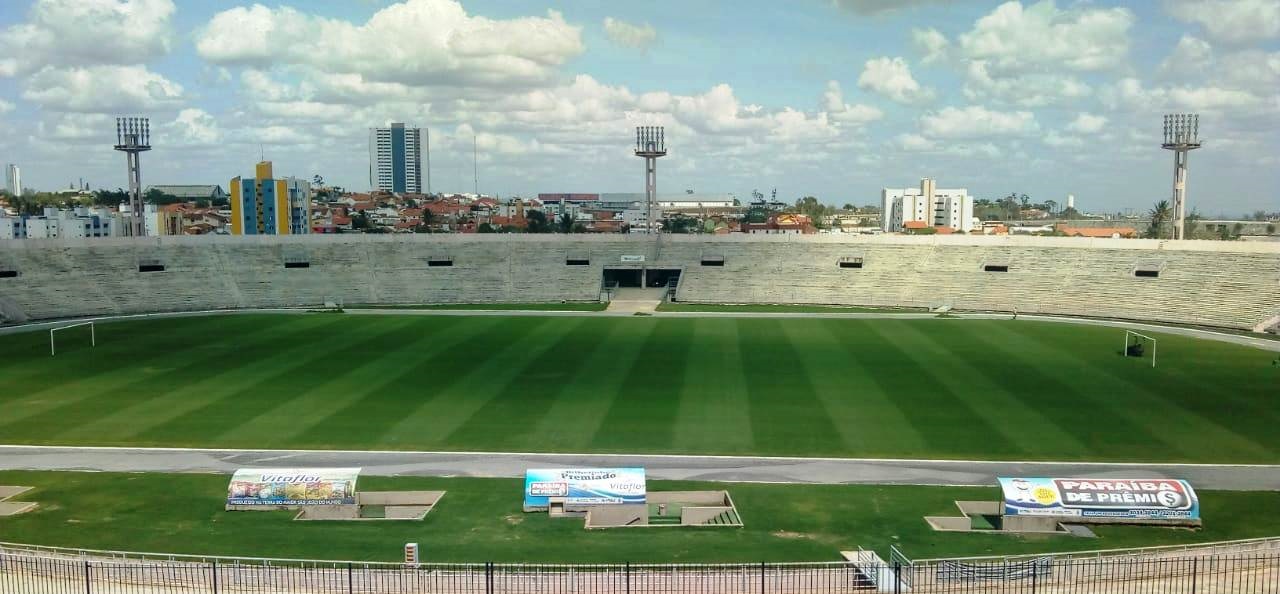 PARAIBANO: Atlético Cajazeiras arranca empate do Campinense no primeiro jogo