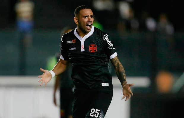 Carioca: Castán tem lesão confirmada e é dúvida do Vasco para semifinal contra o Bangu