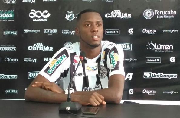 Jhuliam é o artilheiro do Módulo II de Minas Gerais