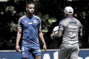 Regularizado, Jorge pode estrear pelo Santos na quinta-feira pela Copa do Brasil