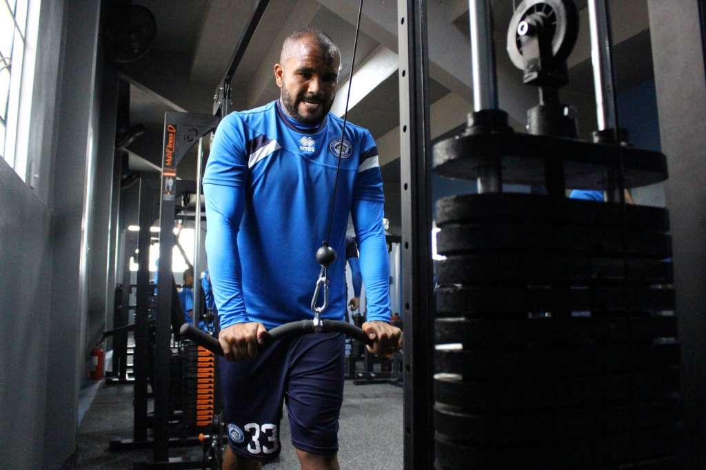 Liel, volante do Tubarão, acerta o retorno para o Criciúma na Série B