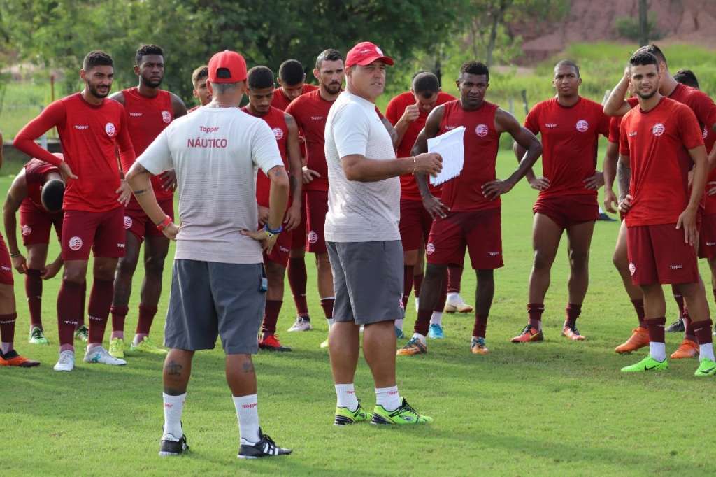 Com Márcio Goiano, Náutico atinge invencibilidade de 16 jogos