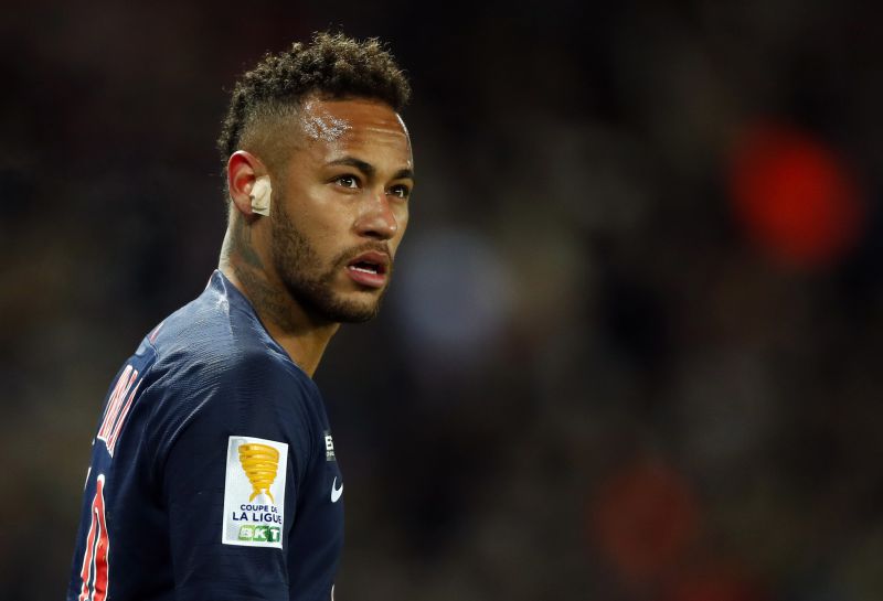 PSG diz que Neymar se recupera bem e que fará testes de campo a partir desta 4ª