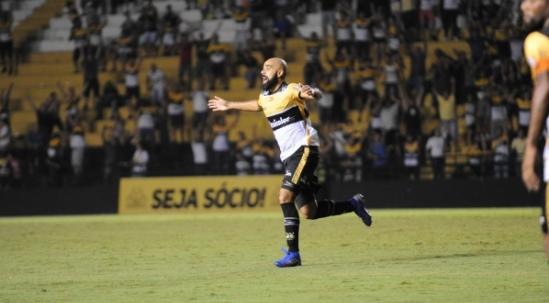 O gol marcado por Daniel Costa nos acréscimos colocou o Criciúma no G4 do Catarinense