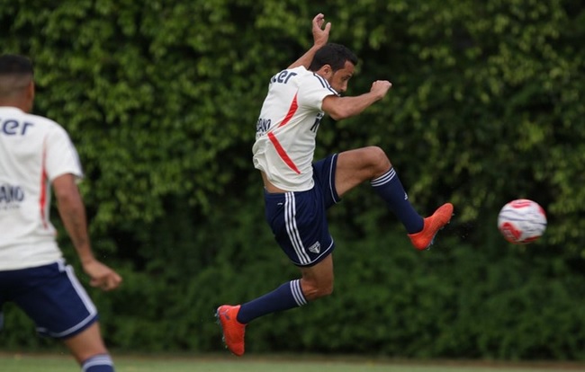 Ceni pede e Fortaleza entra na briga com Fluminense por meia do São Paulo