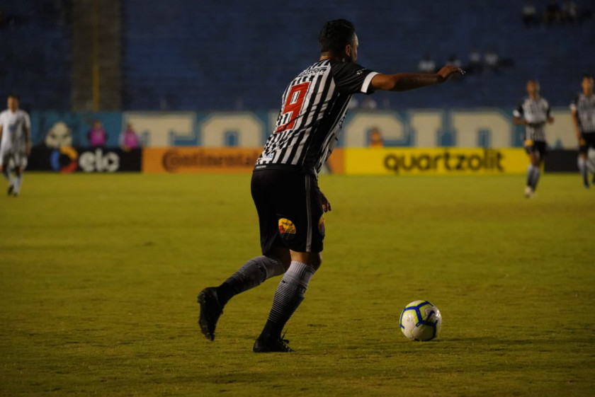 Botafogo derrota o CSA