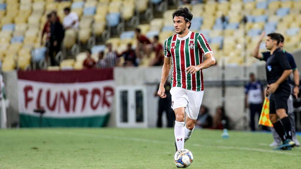 Matheus Ferraz é titular do Fluminense