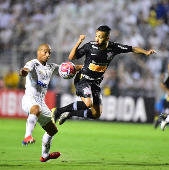 Corinthians vence Santos nos pênaltis e pega o São Paulo na decisão do Paulista