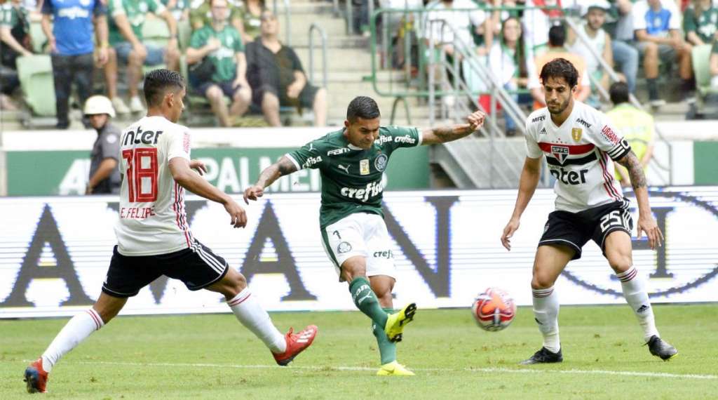 Após um ano, Dudu vive nova turbulência com os torcedores do Palmeiras